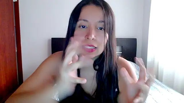 emely_sexx20 webcam