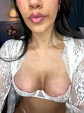 Camille_Torres webcam
