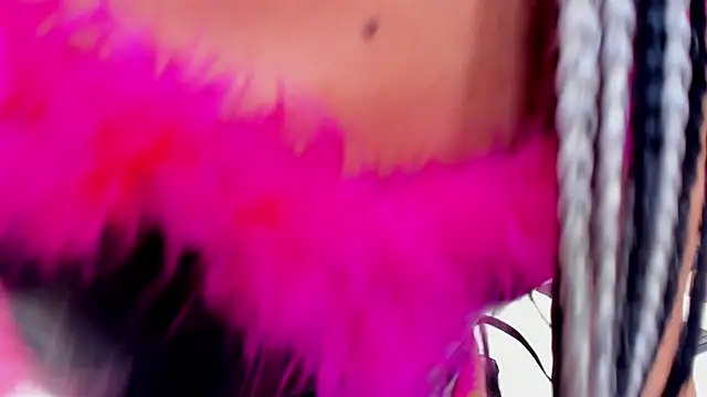 megan_xblack_ webcam