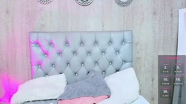 zoecollin_ webcam