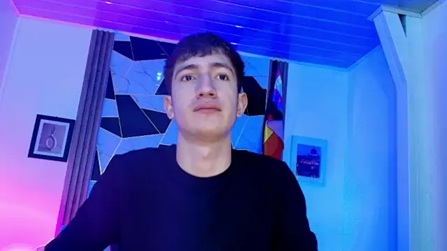 Erik_Osorio webcam