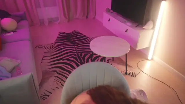 StripChatGirl11 webcam