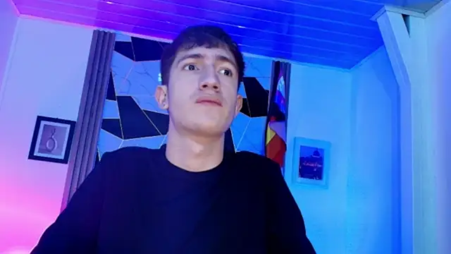 Erik_Osorio webcam