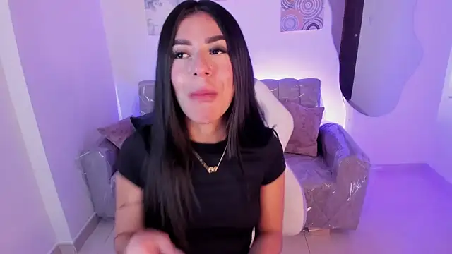 Charlotte_cowell_sub1_ webcam