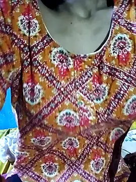 Kajal-Mehra webcam