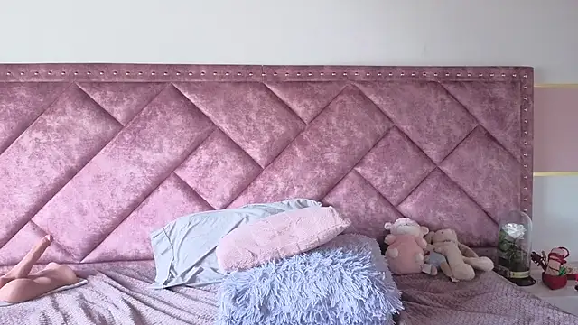 Charlotte__Miller webcam