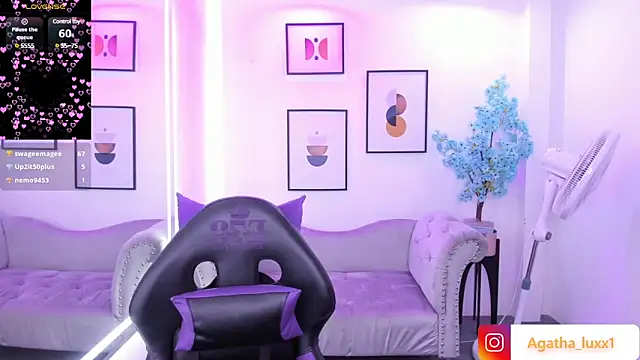 Agatha_luxx webcam