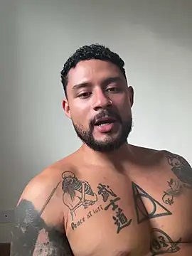 TommyCruz webcam