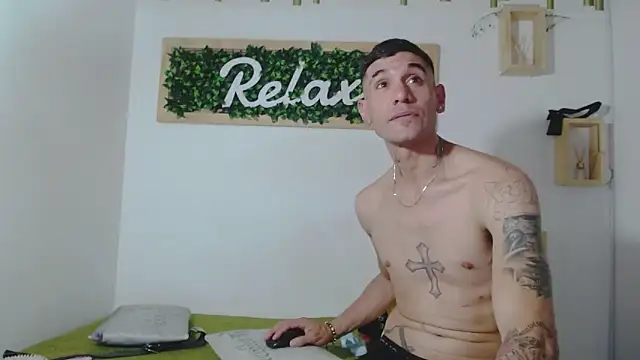 StormAndLogan webcam