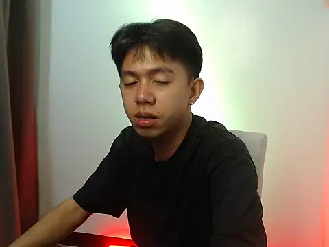 Asian_hornyforyou webcam
