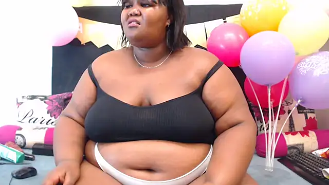 LadyBearX_ webcam