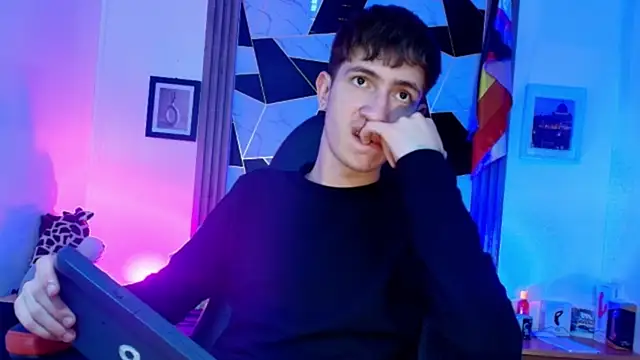 Erik_Osorio webcam