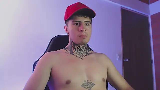 michael_18cm webcam