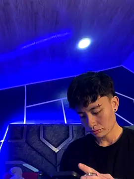 nico_18x webcam