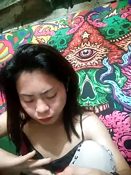 YourHotMenxie18 webcam