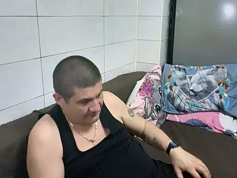 SpartacusDaddy48 webcam