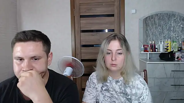 Kristy-Max webcam