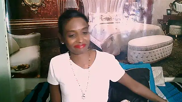 IndianLoveBug webcam