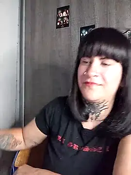 callmelouve_ webcam