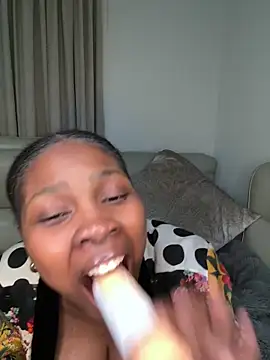 _AppleAssDiva webcam