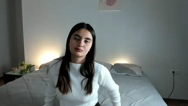 jamilavanhoutte - JamilaVanhoutte's free webcam - UK Sex Cams