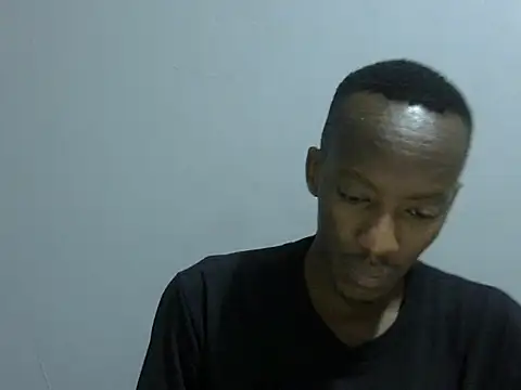 Hotchocolate94 webcam
