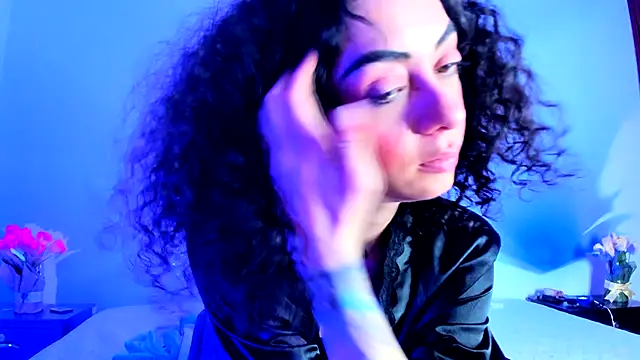 CurlyWeeds webcam