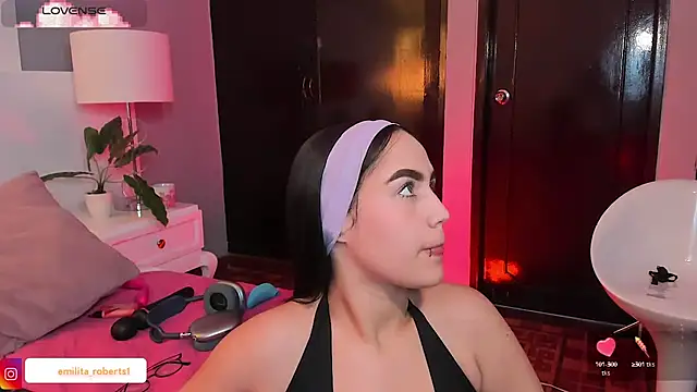 emily_roberts1 webcam