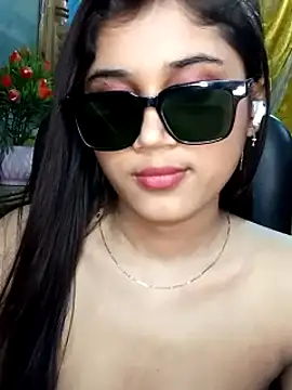 Angel_Riye webcam