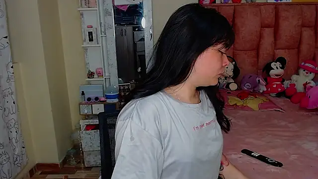 nahia__2 webcam