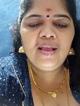 tamilthanushri webcam