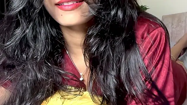 Wow-nisha webcam