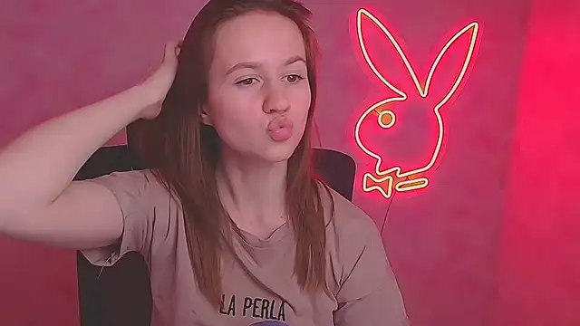 Catherine_e webcam