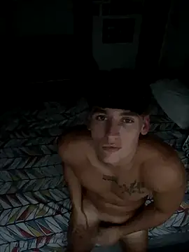 naughtyboy0124 webcam