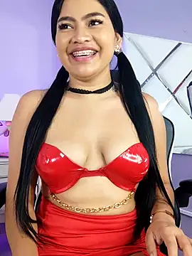 LunaaRosse webcam