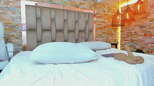 karla_dunn webcam