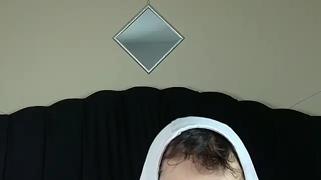 Aleecandrews webcam