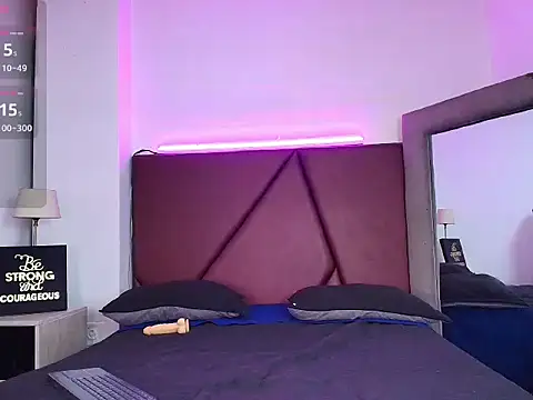 Ashton_Myers webcam