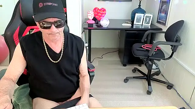 hotdadbod webcam