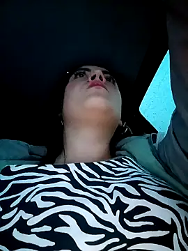 Lesly_10- webcam