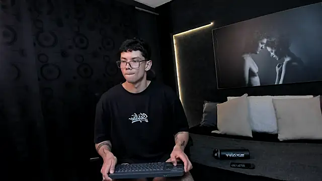 Magic_boy20 webcam