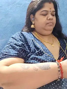 tamilthanushri
