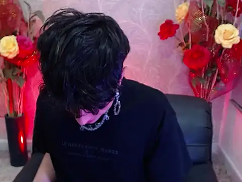star_boyxx - Star_boyxx's free webcam - UK Sex Cams