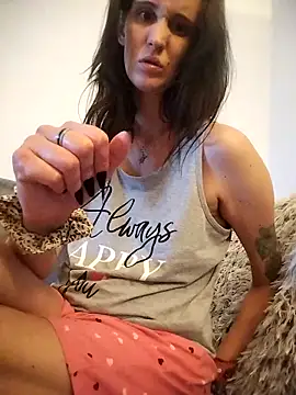 Laura_Ati webcam