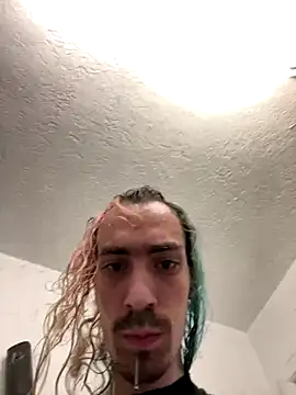 tallnerdyguy webcam
