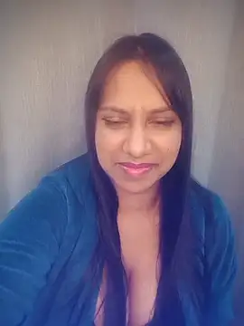 Phatmilfbitch webcam