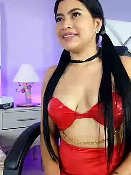 LunaaRosse webcam