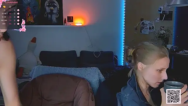 KatiKate webcam