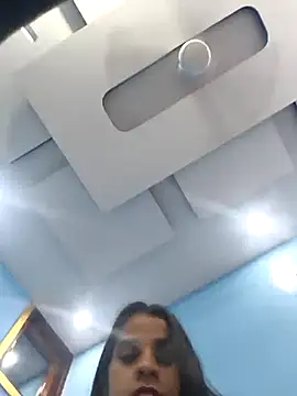 Komal_844 webcam