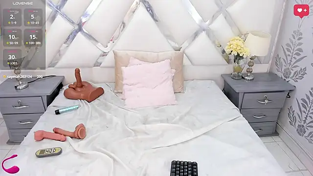 selenareyes webcam